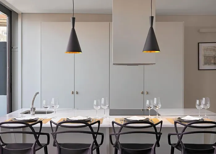 Rooftop Balcony At Historic Center 波尔图