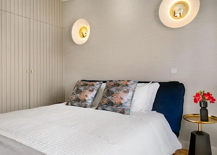 Rooftop Balcony At Historic Center Porto