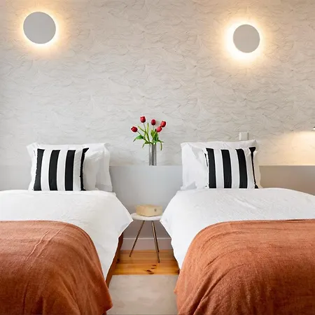 Rooftop Balcony At Historic Center *