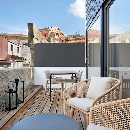 Lägenhet Rooftop Balcony At Historic Center Oporto