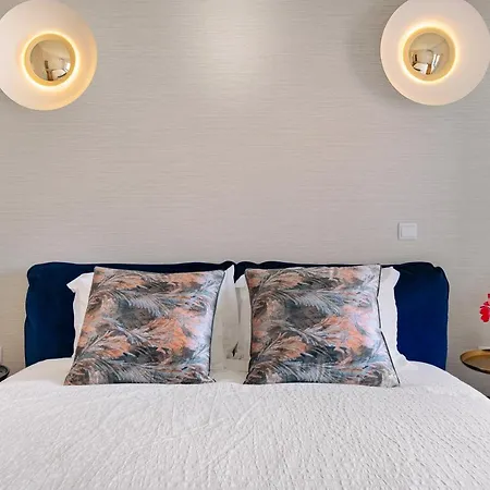 Rooftop Balcony At Historic Center Apartment